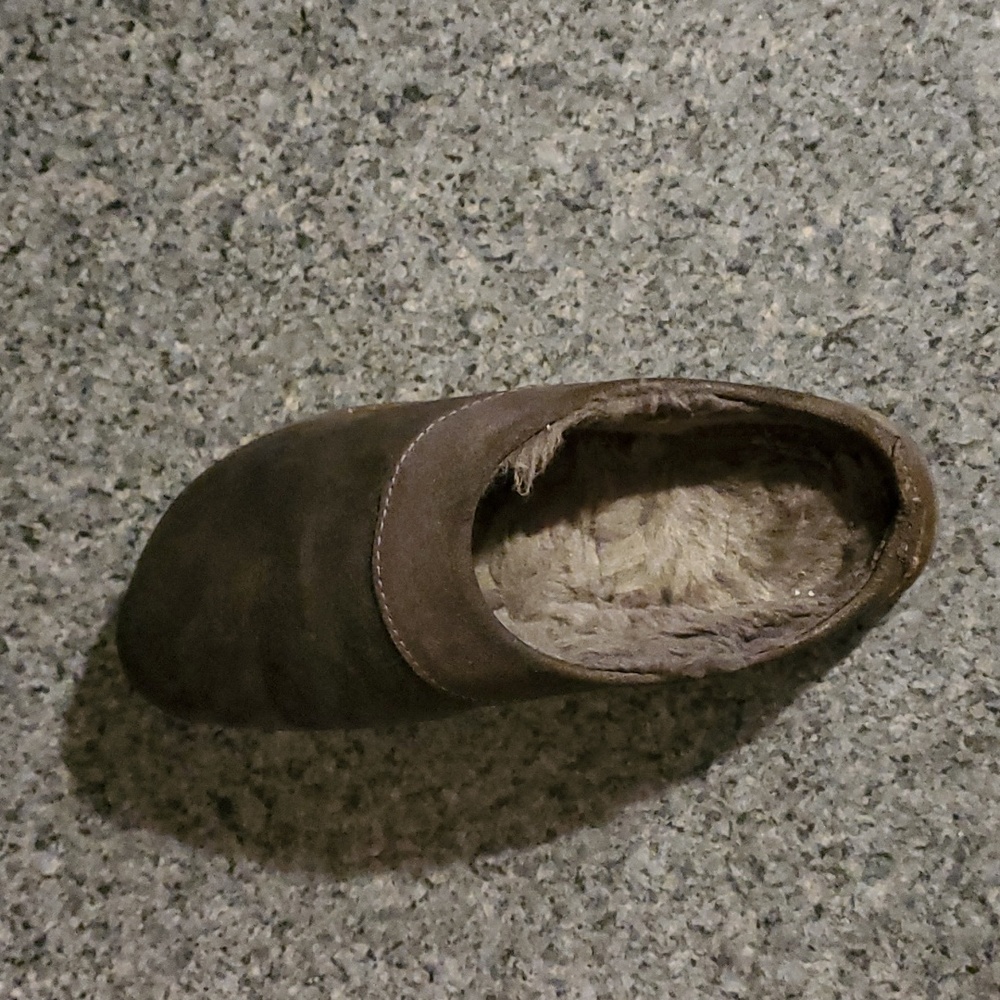 LL bean RIGHT slipper - Picture 5 of 6